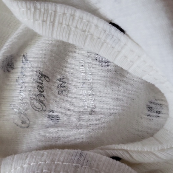 3-6 month baby clothes - Picture 5 of 5